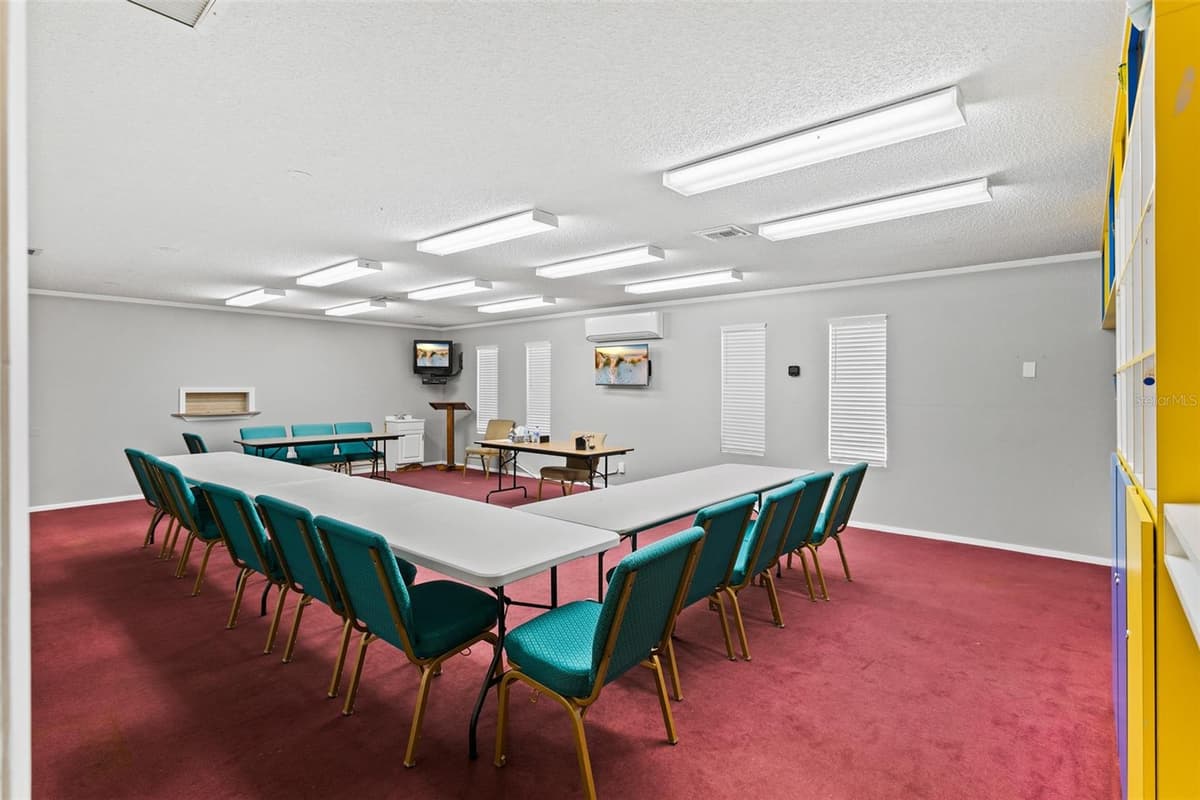 3601 MOODY BOULEVARD — photo 18 of 96
