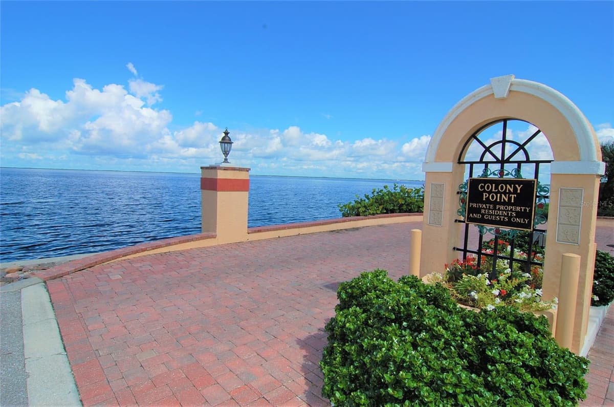 1 COLONY POINT DRIVE — photo 47 of 47