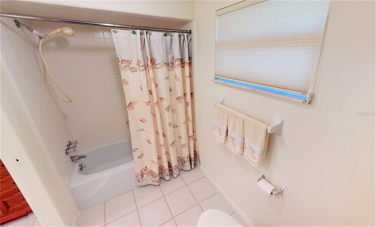 1 COLONY POINT DRIVE — photo 24 of 47