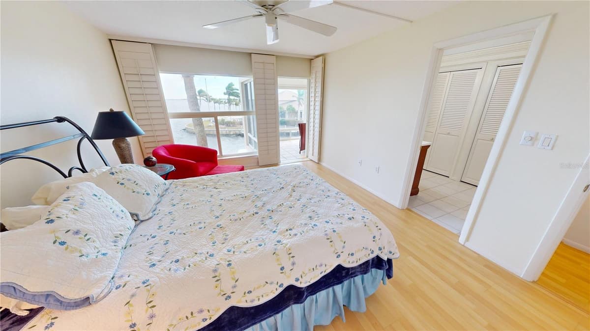 1 COLONY POINT DRIVE — photo 19 of 47