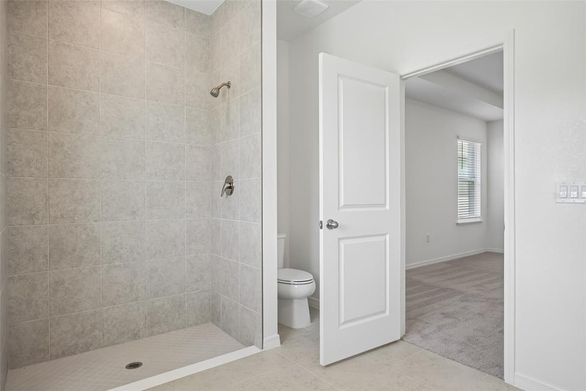 25129 CALUSA DRIVE — photo 26 of 40