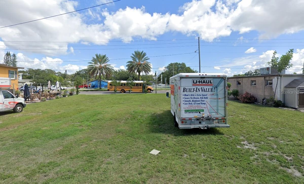 101 CLEARWATER-LARGO ROAD — photo 3 of 6