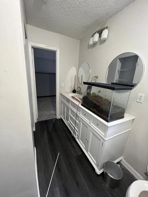 2300 TWELVE OAKS DRIVE — photo 9 of 32