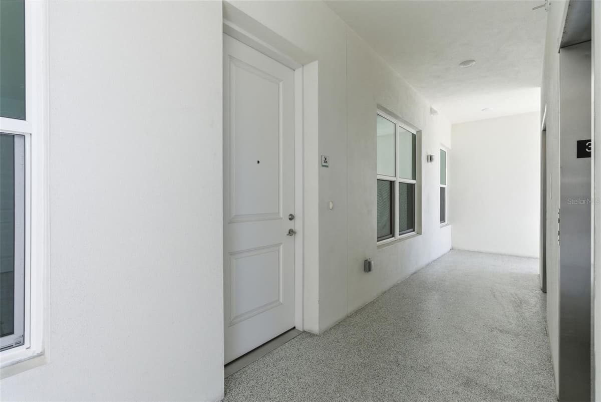 400 150TH AVENUE — photo 4 of 71