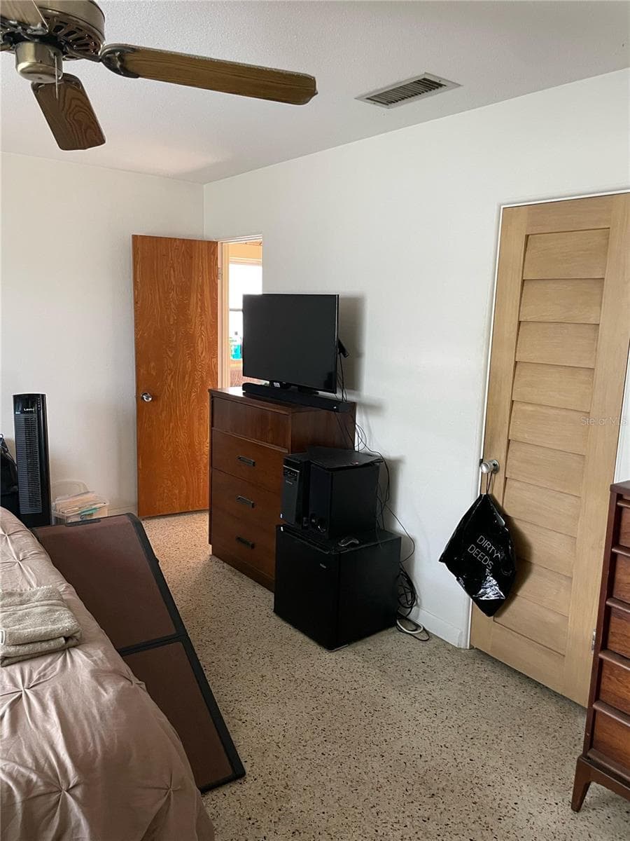 15318 HARBOR DRIVE — photo 30 of 55