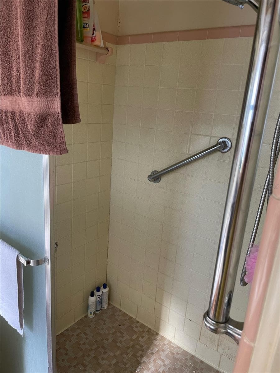 15318 HARBOR DRIVE — photo 32 of 55