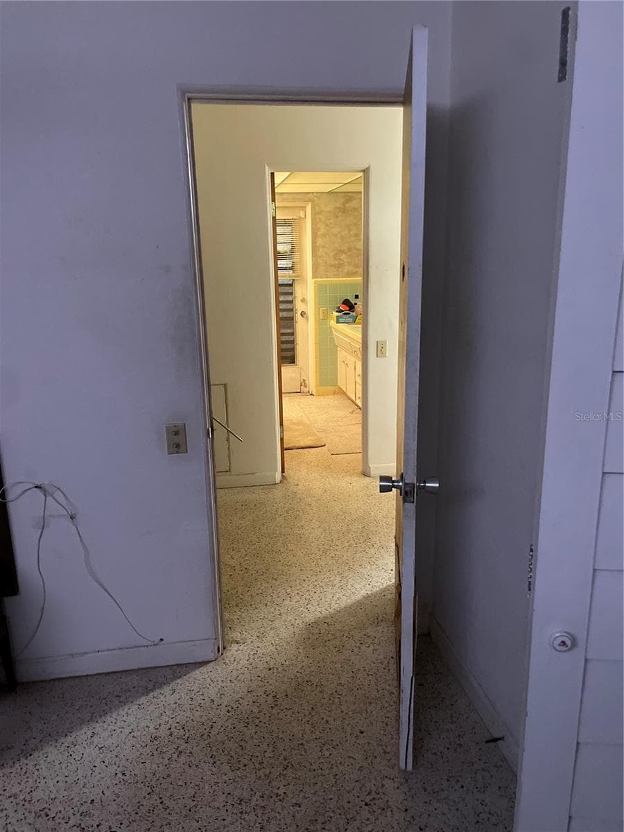 15318 HARBOR DRIVE — photo 47 of 55