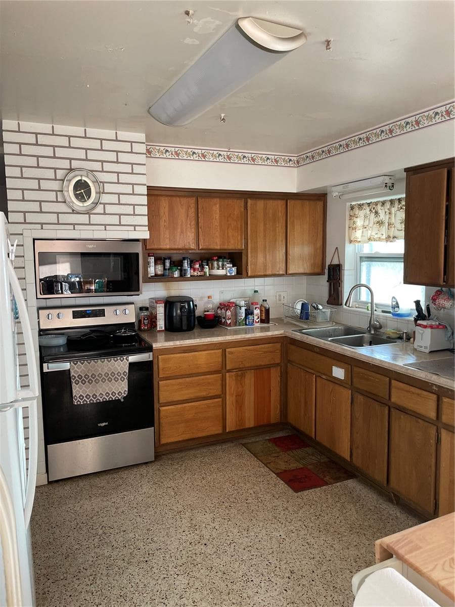 15318 HARBOR DRIVE — photo 45 of 55
