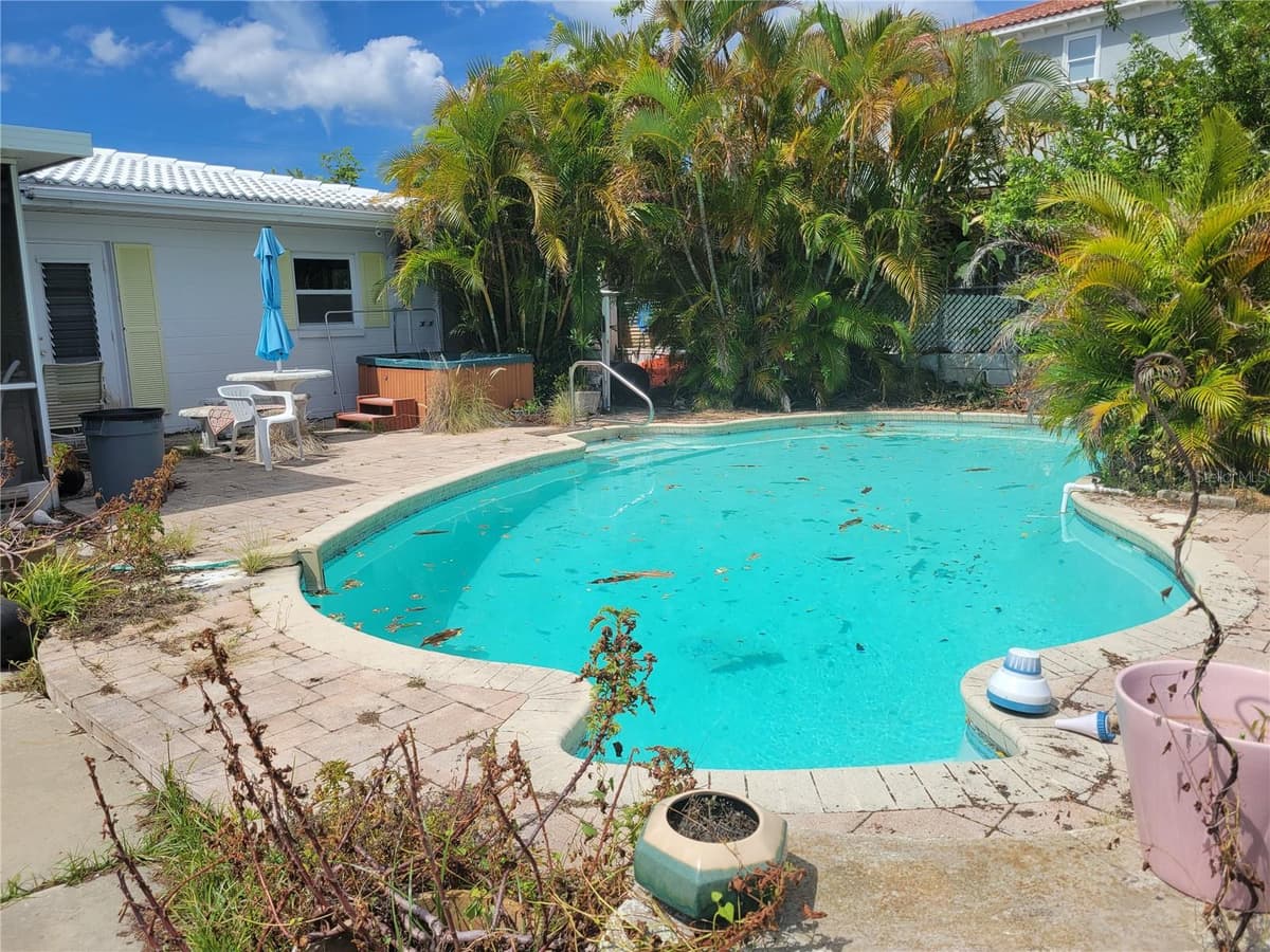 15318 HARBOR DRIVE — photo 12 of 55