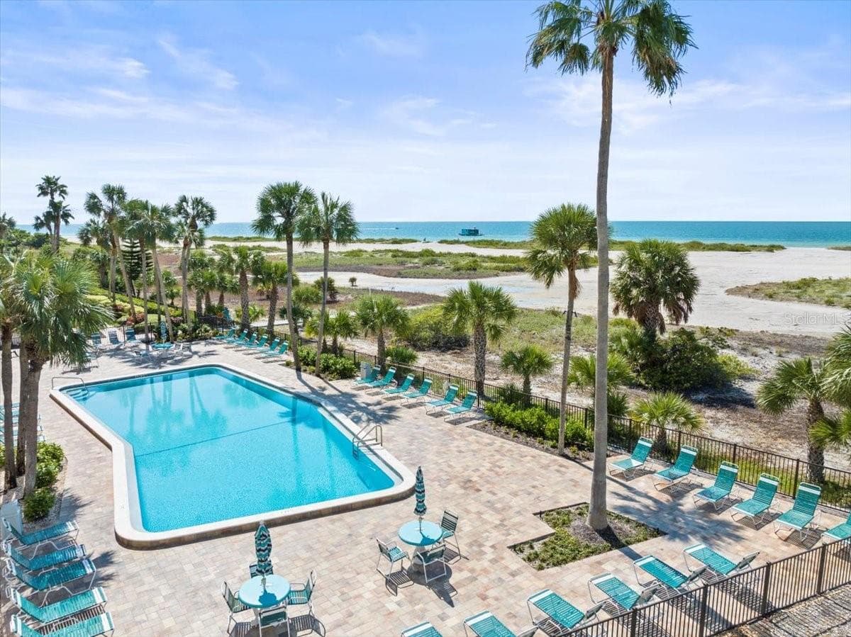 1270 GULF BOULEVARD — photo 41 of 42