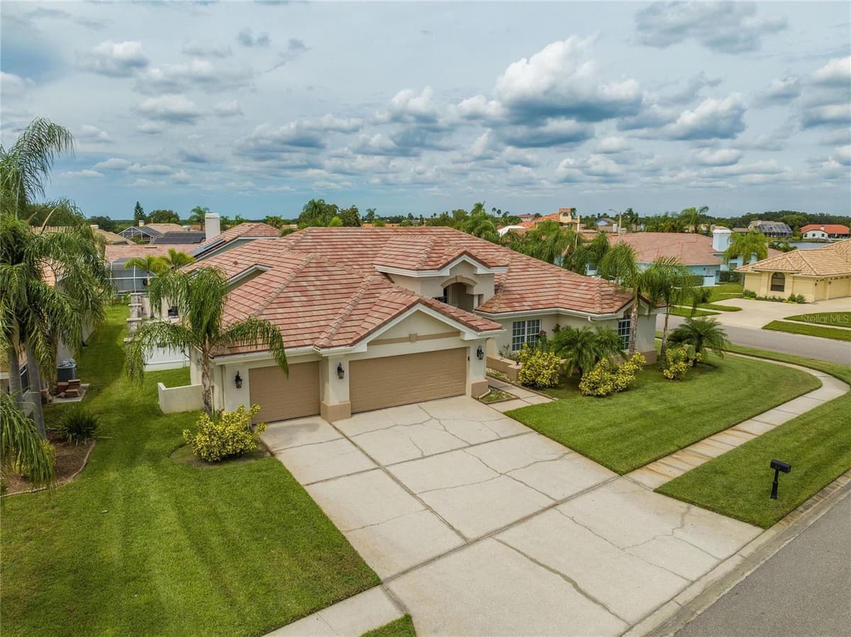10301 MANTA WAY — photo 30 of 40