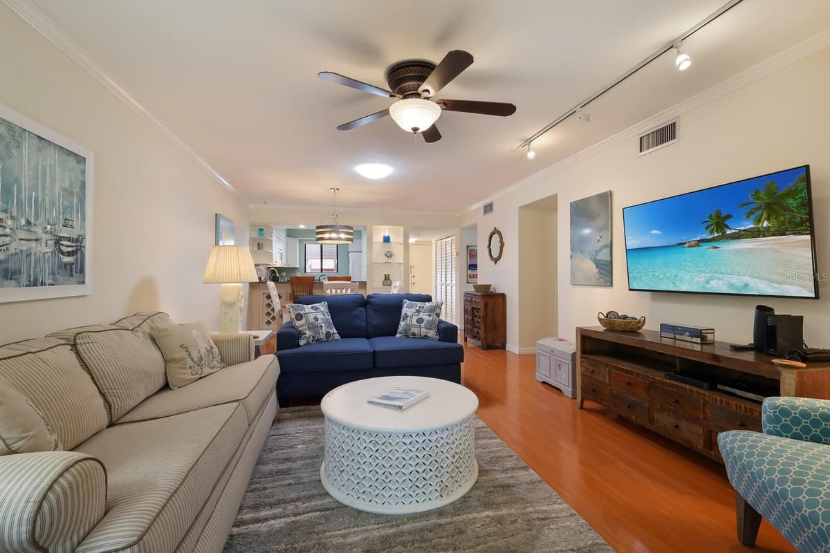 1801 GULF DRIVE — photo 7 of 52