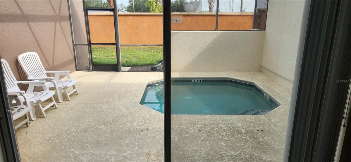 4546 ALBERTO CIRCLE — photo 17 of 25