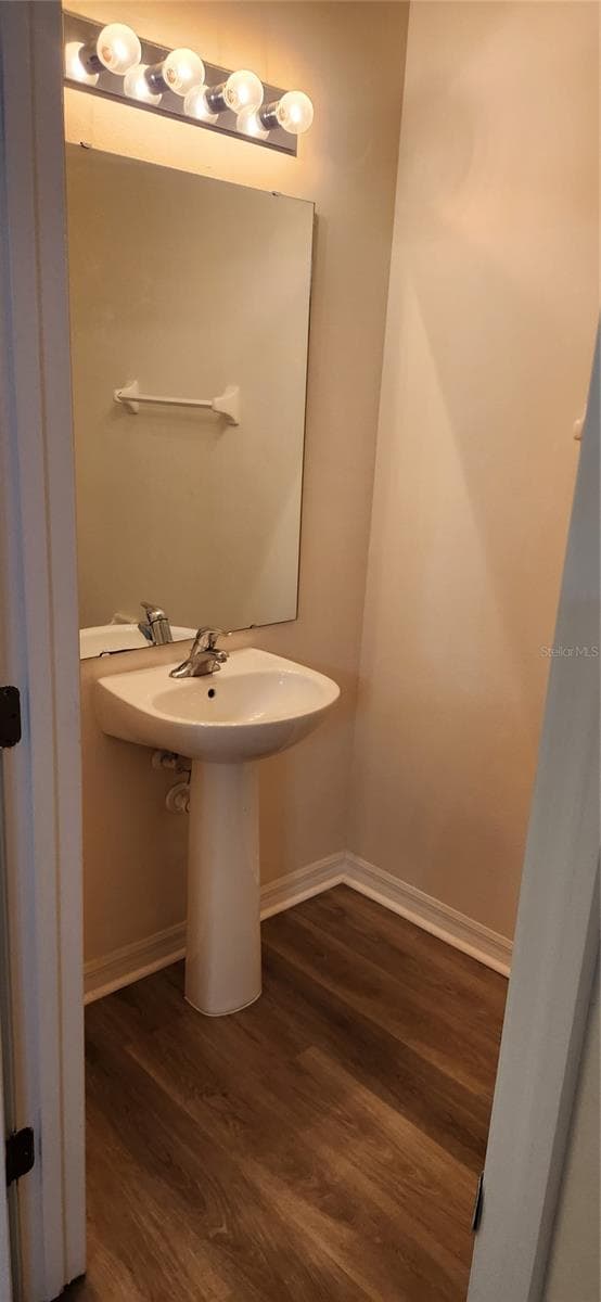 4546 ALBERTO CIRCLE — photo 8 of 25