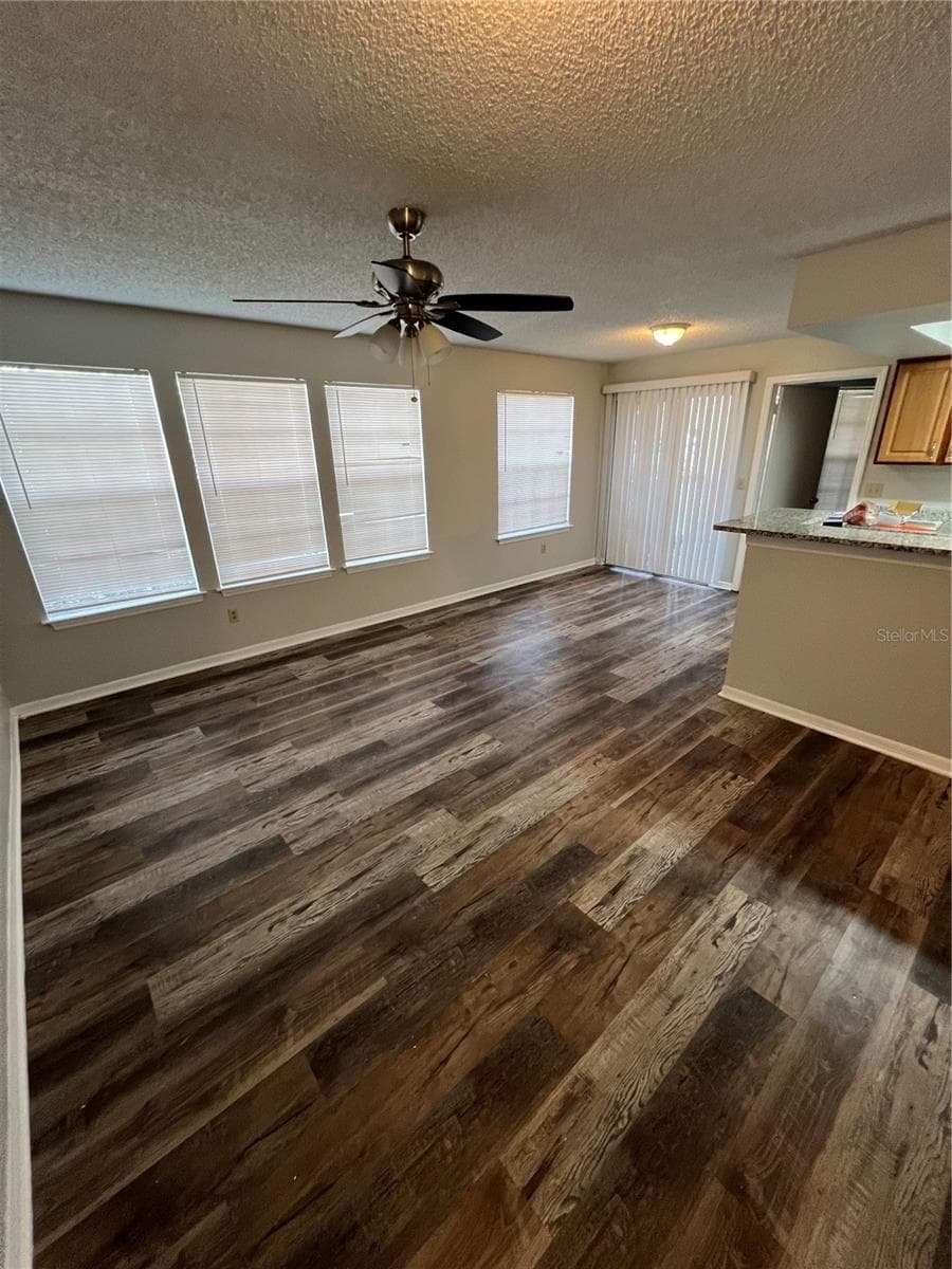 1027 HIAWASSEE ROAD — photo 3 of 20