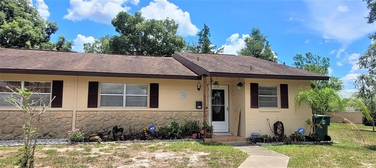 9 VILLA VILLAR COURT — photo 1 of 31