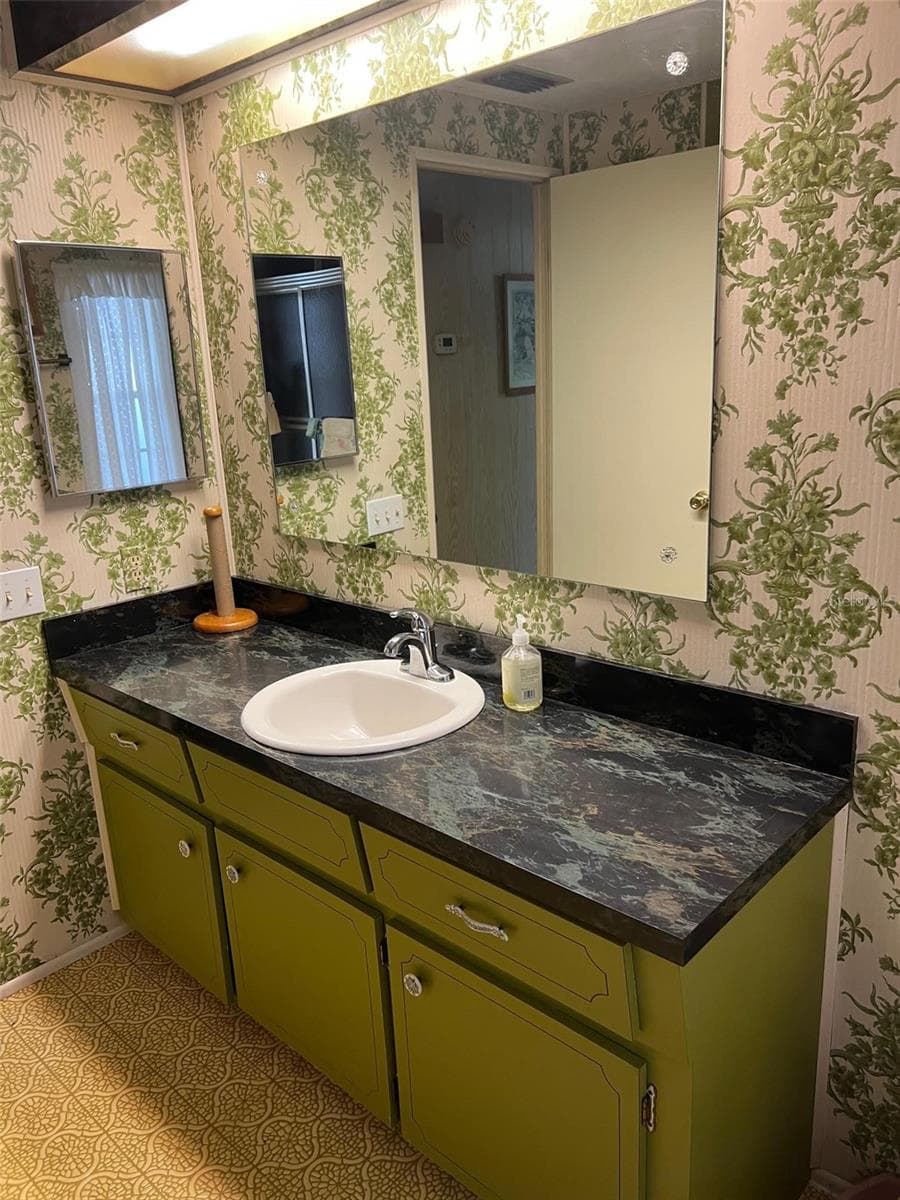 201 ROYAL PALM CIRCLE — photo 17 of 28