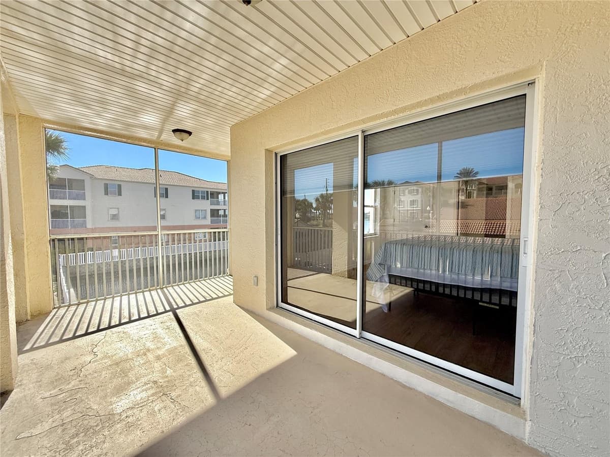 200 MARINA BAY DRIVE — photo 21 of 57