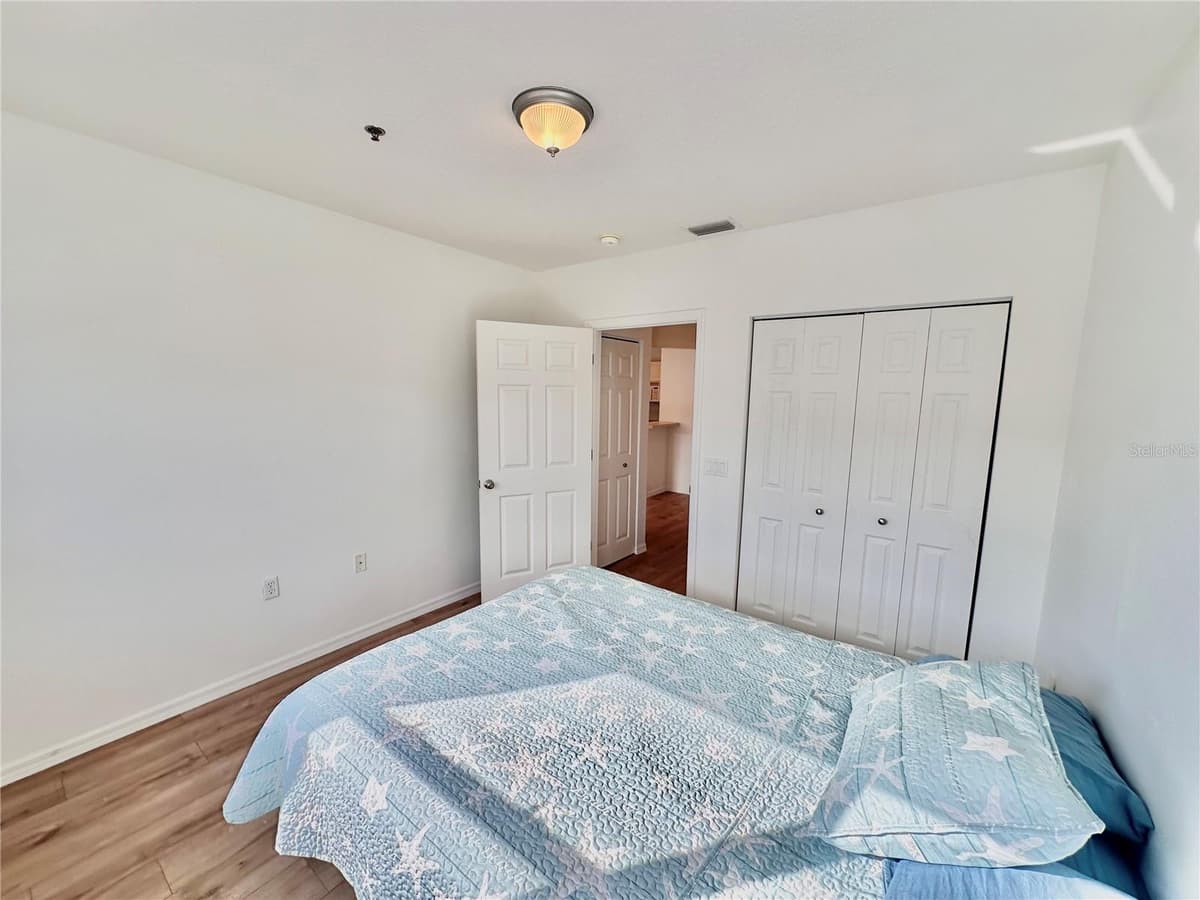 200 MARINA BAY DRIVE — photo 36 of 57