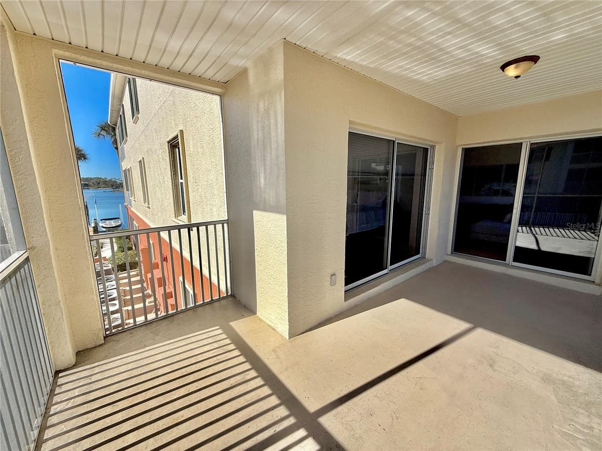 200 MARINA BAY DRIVE — photo 40 of 57