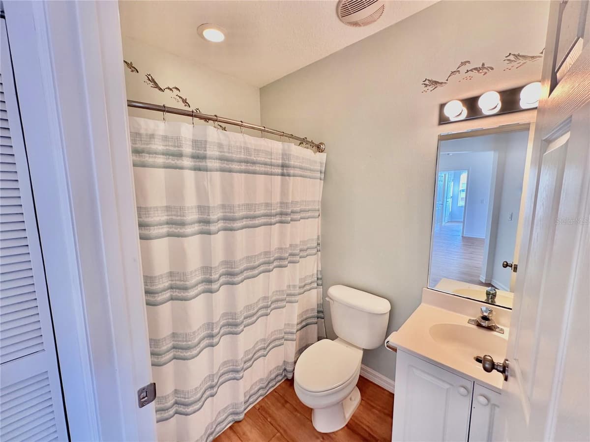 200 MARINA BAY DRIVE — photo 34 of 57