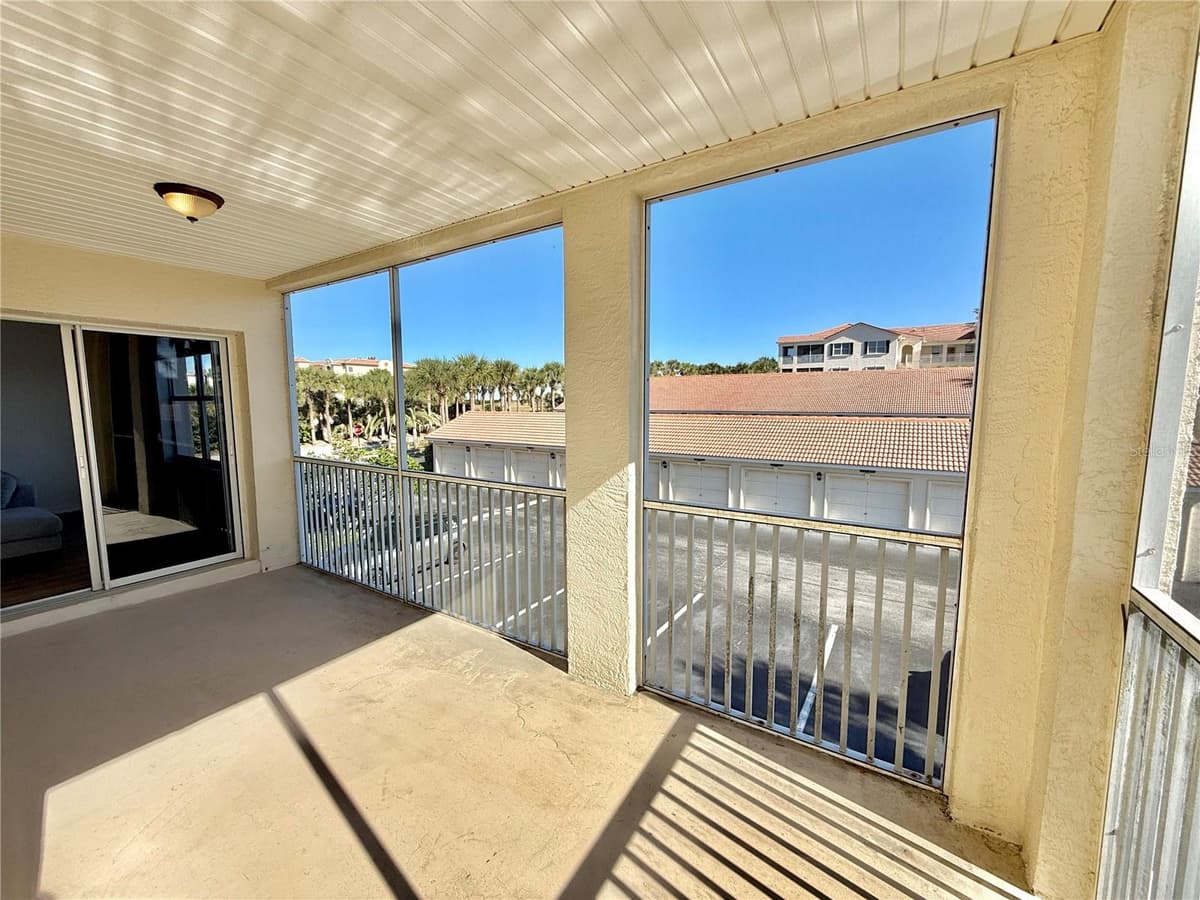 200 MARINA BAY DRIVE — photo 24 of 57