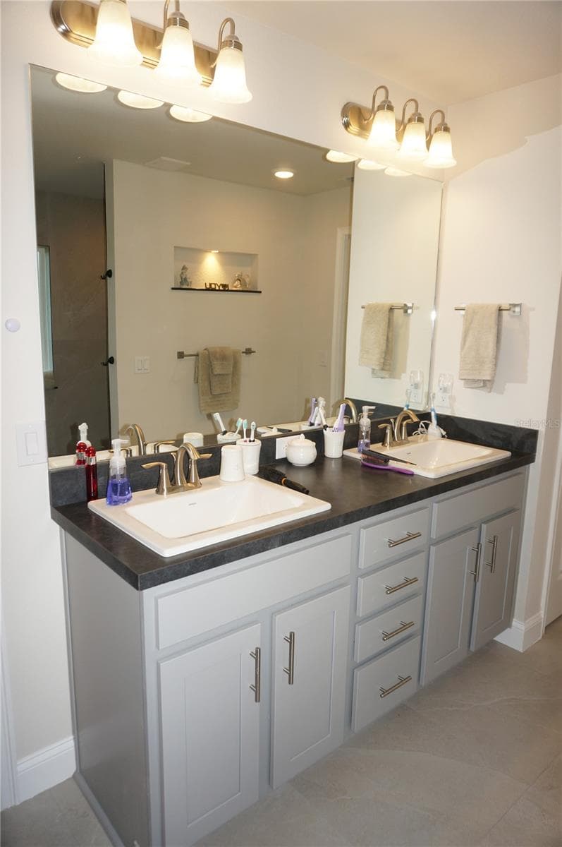 26332 BARRANQUILLA AVENUE — photo 44 of 56
