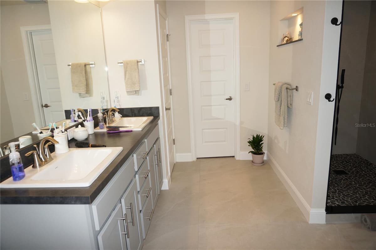 26332 BARRANQUILLA AVENUE — photo 43 of 56