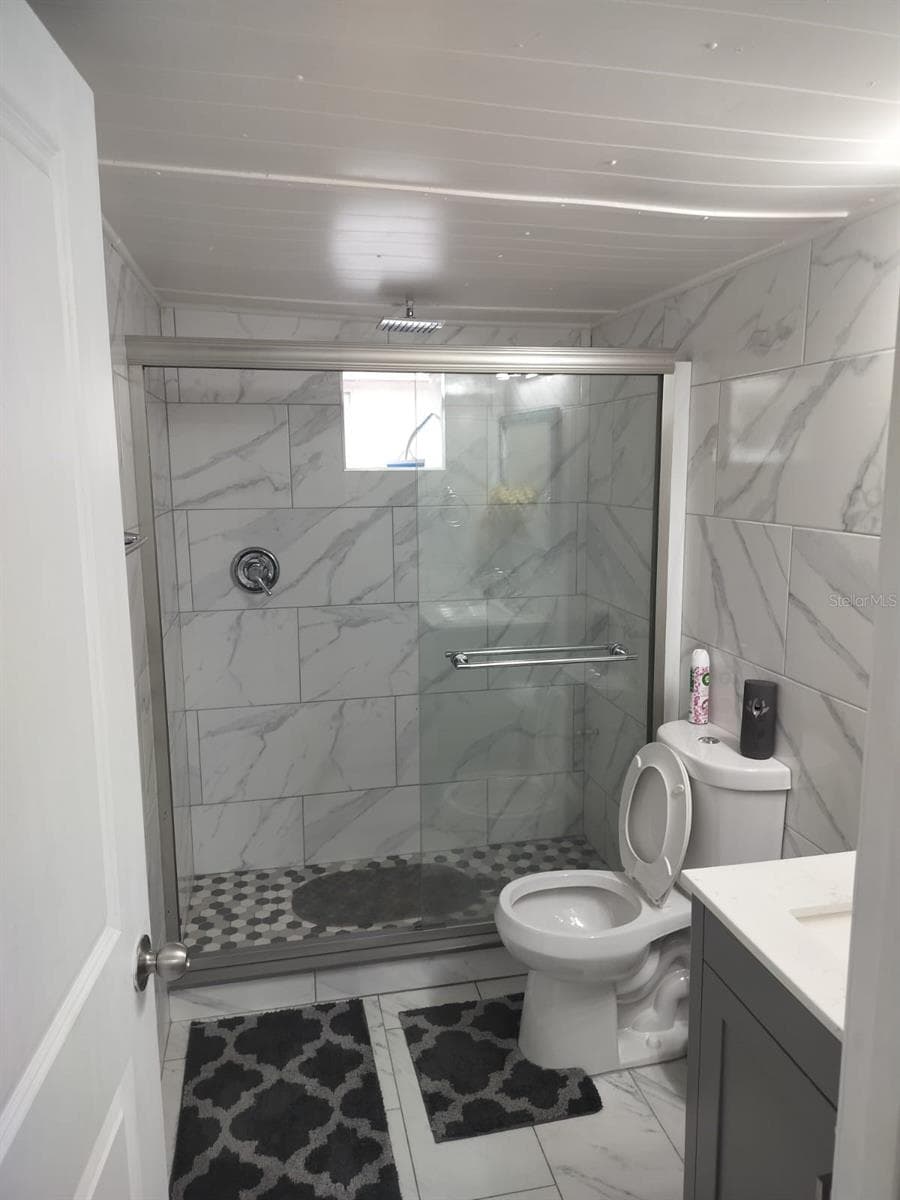 5201 17TH AVENUE — photo 16 of 24