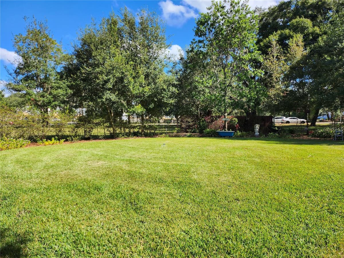 411 BRYAN ROAD — photo 9 of 35