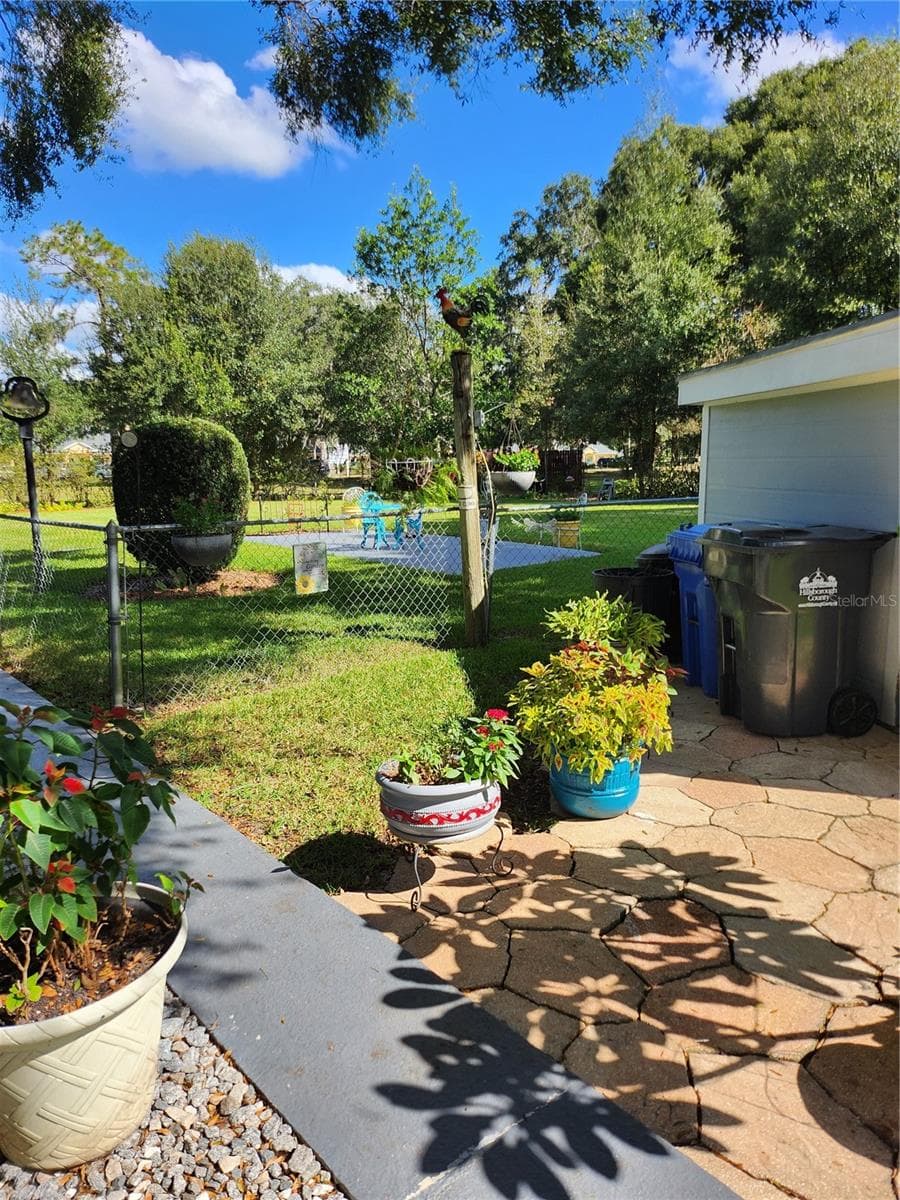 411 BRYAN ROAD — photo 13 of 35