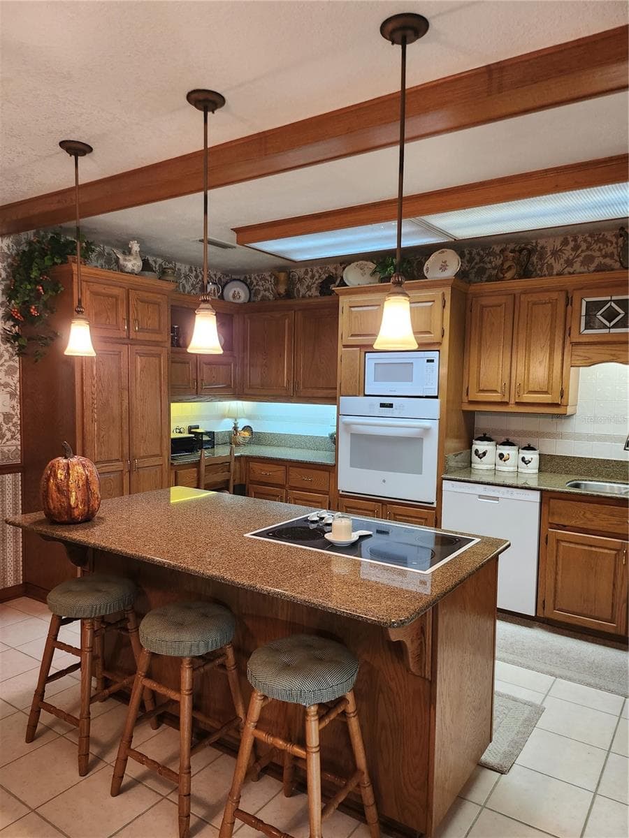 411 BRYAN ROAD — photo 17 of 35