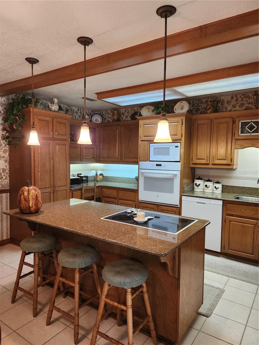 411 BRYAN ROAD — photo 15 of 35