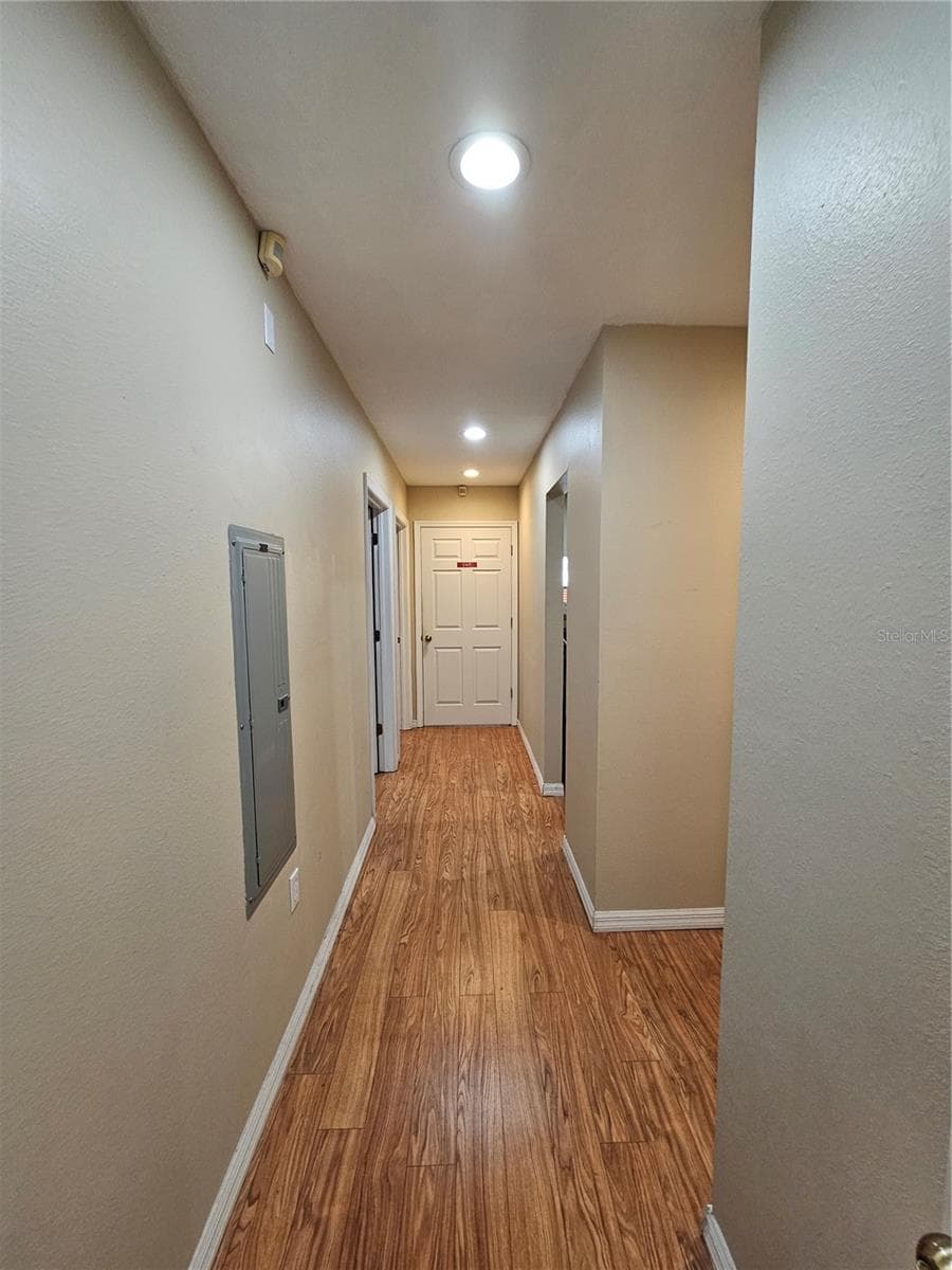6609 RIDGE ROAD — photo 10 of 29