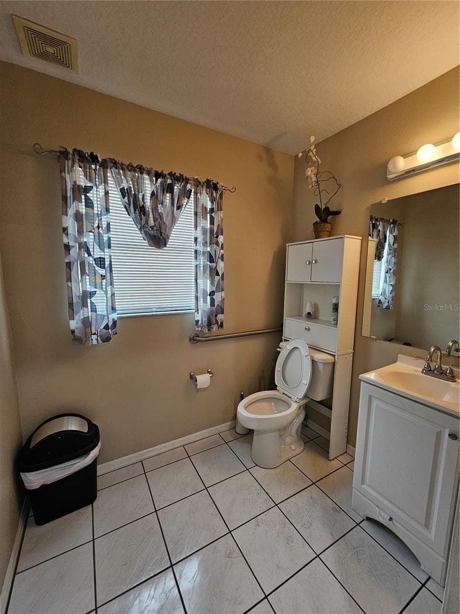 6609 RIDGE ROAD — photo 16 of 29