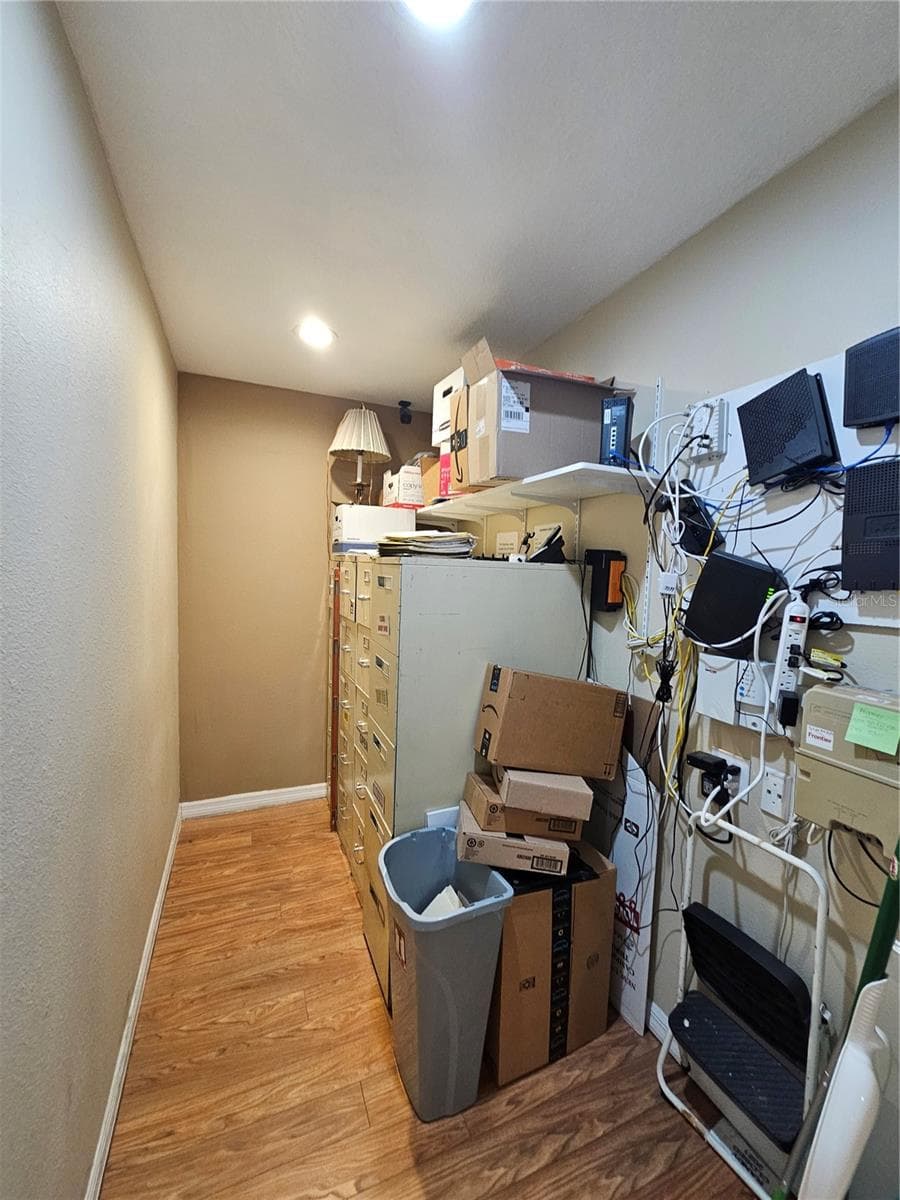 6609 RIDGE ROAD — photo 19 of 29