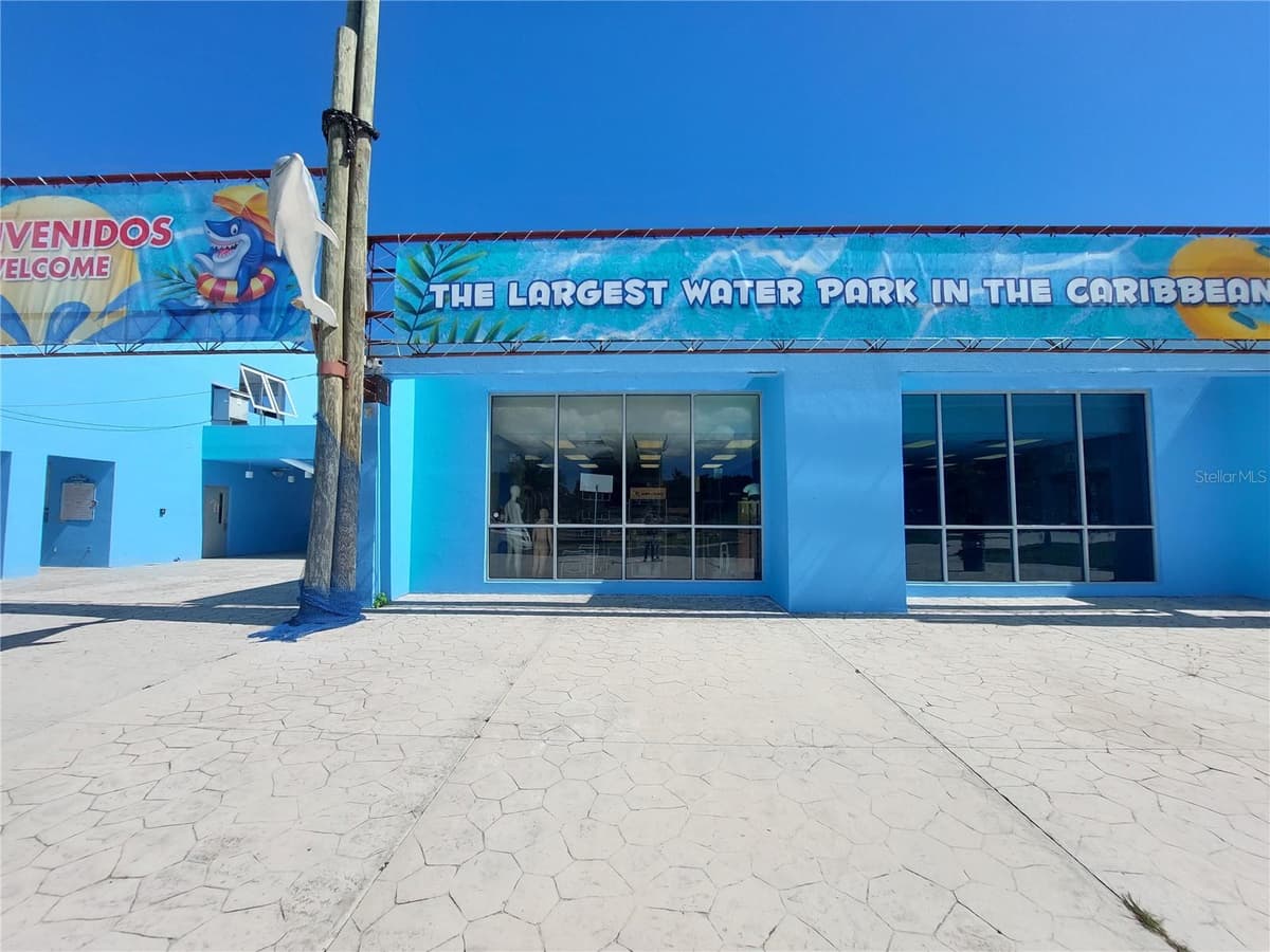 Bo Caín Alto LOCAL #2 SURF N' FUN WATER PARK — photo 4 of 11