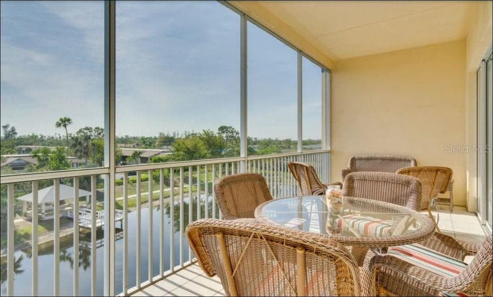14931 PARK LAKE DRIVE — photo 1 of 24