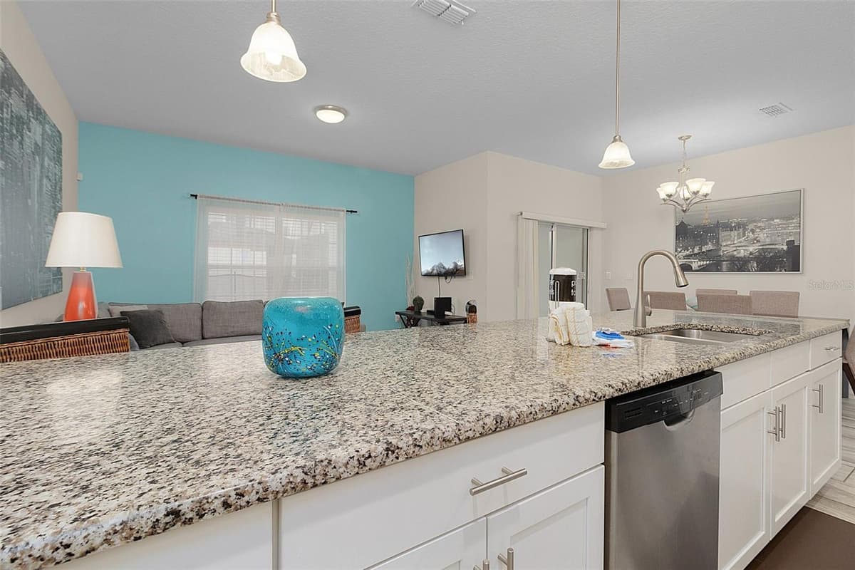 3148 PEQUOD PLACE — photo 8 of 82