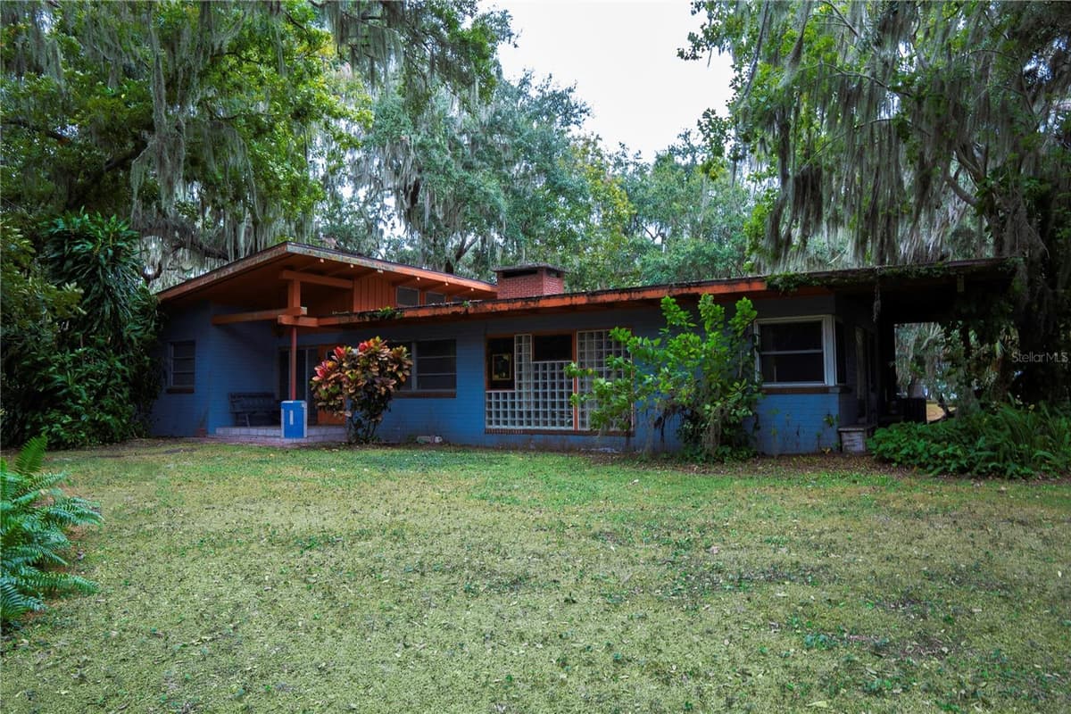 2060 LAKE ARIANA BOULEVARD — photo 33 of 40