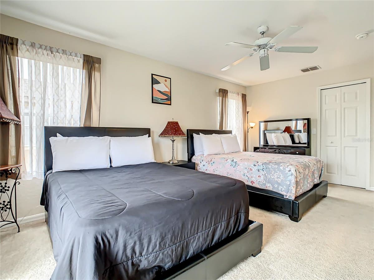 702 CALABRIA AVE — photo 35 of 58