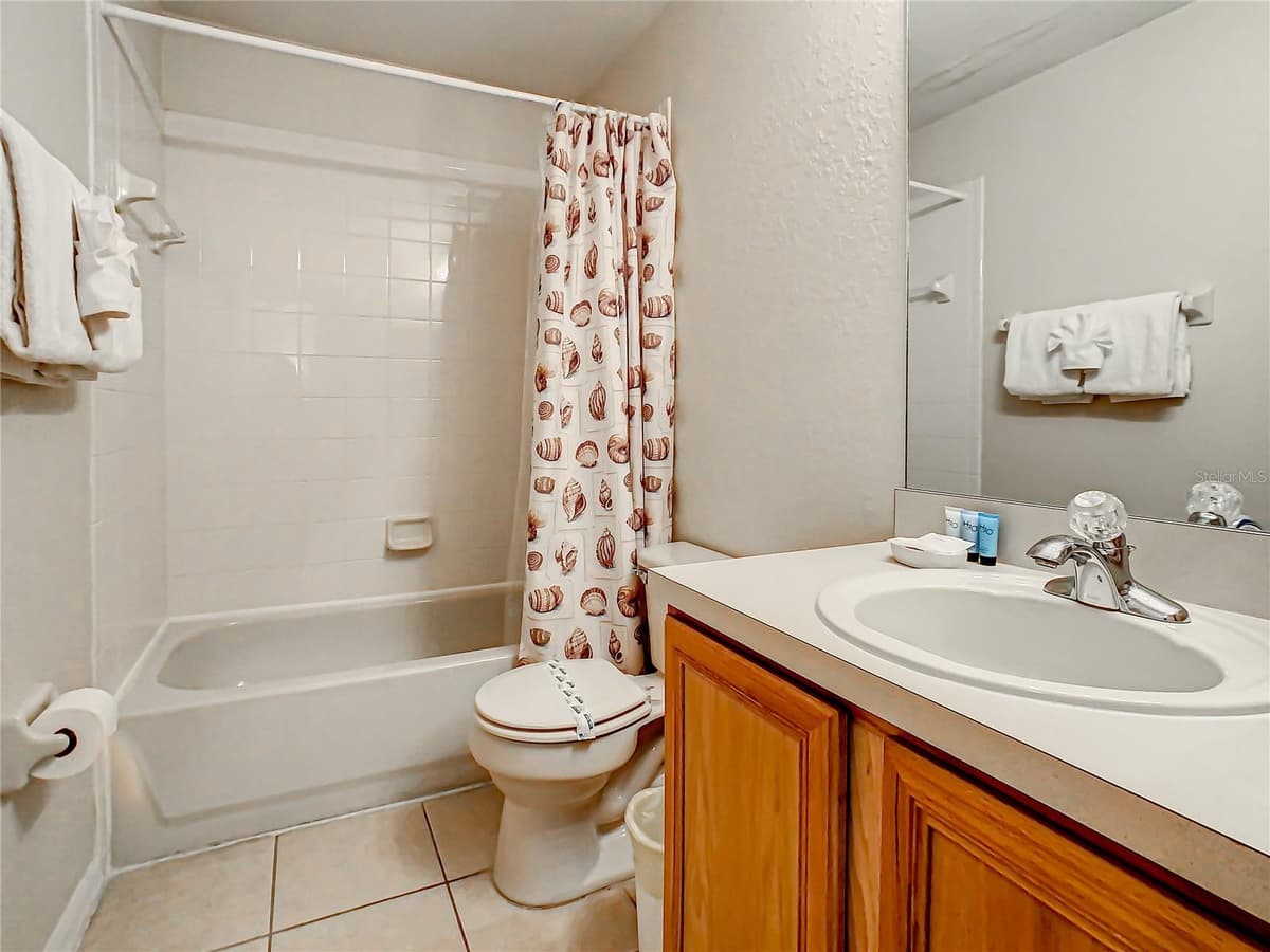 702 CALABRIA AVE — photo 29 of 58