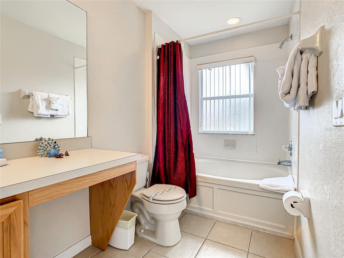 702 CALABRIA AVE — photo 37 of 58