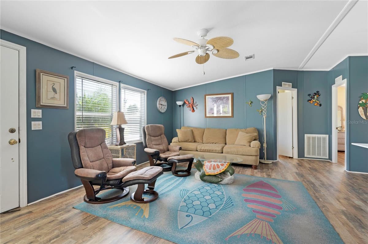 3101 BAMBOO COURT — photo 17 of 51