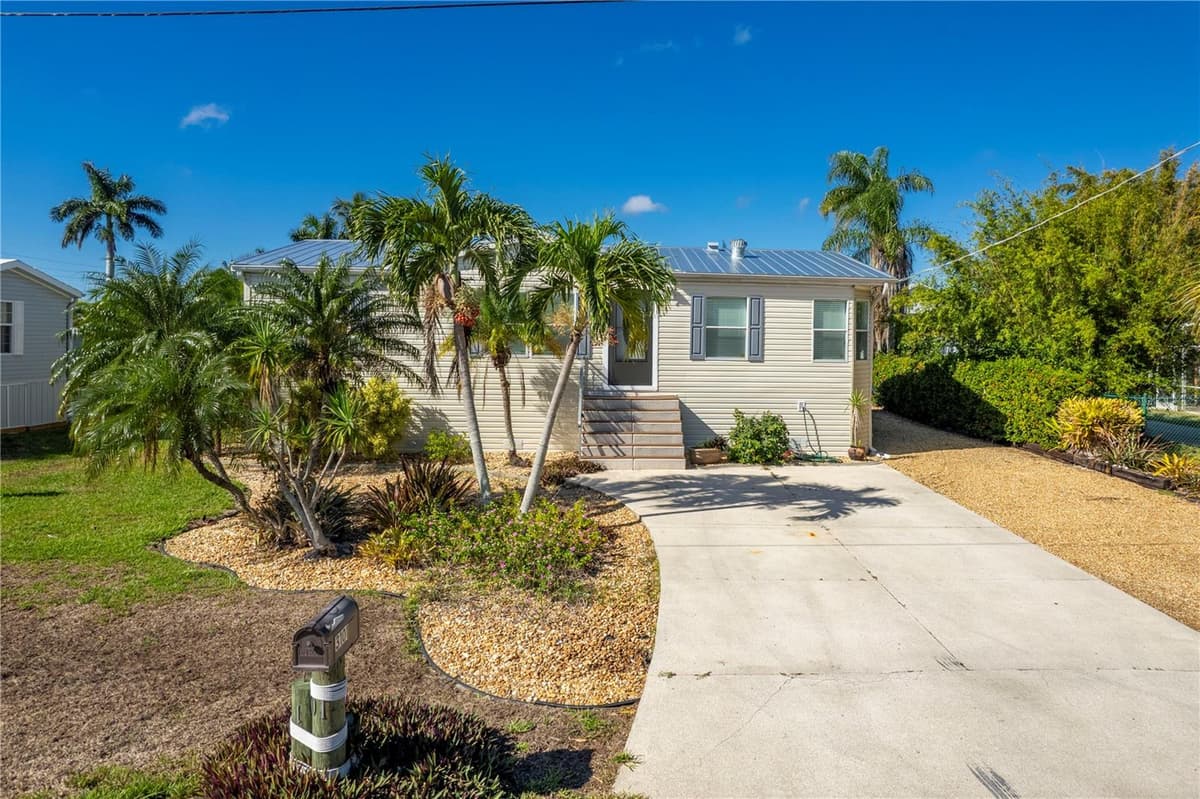 3101 BAMBOO COURT — photo 2 of 51