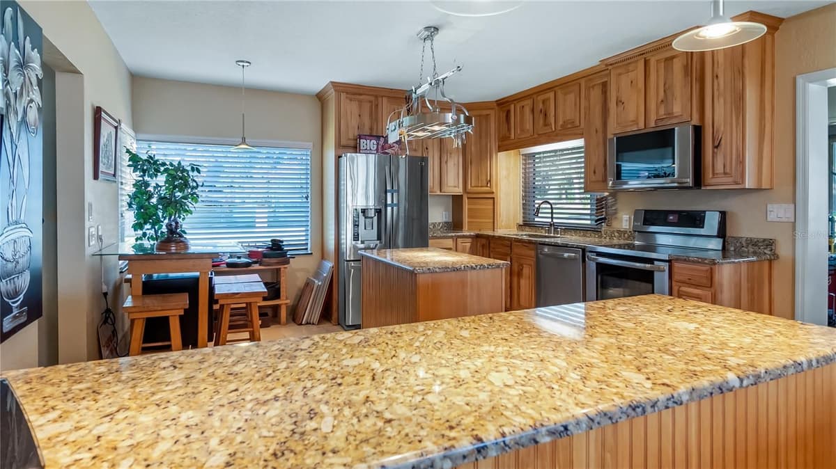 1241 LAKESHORE DRIVE — photo 13 of 65