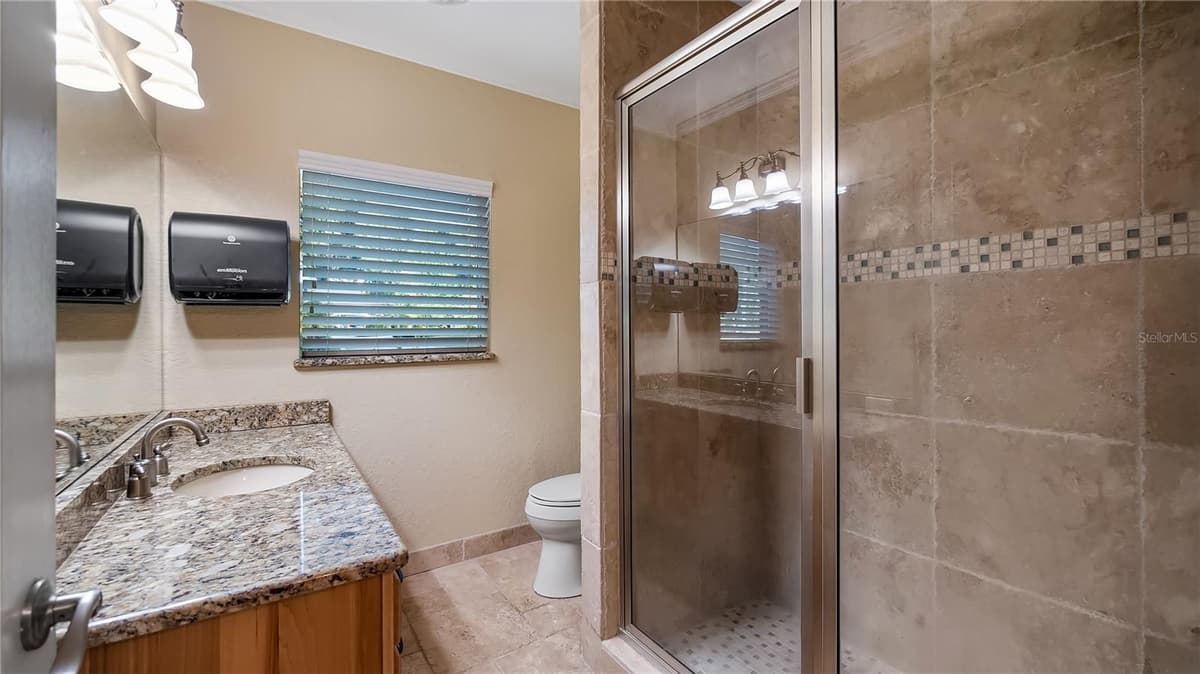 1241 LAKESHORE DRIVE — photo 21 of 65