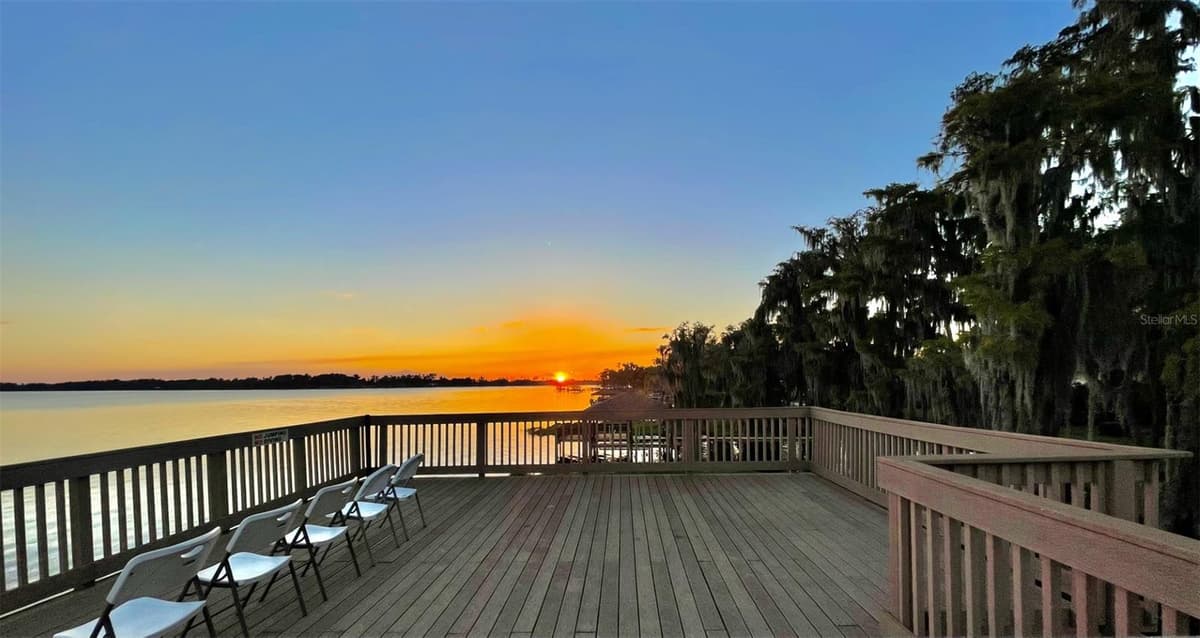 1241 LAKESHORE DRIVE — photo 47 of 65
