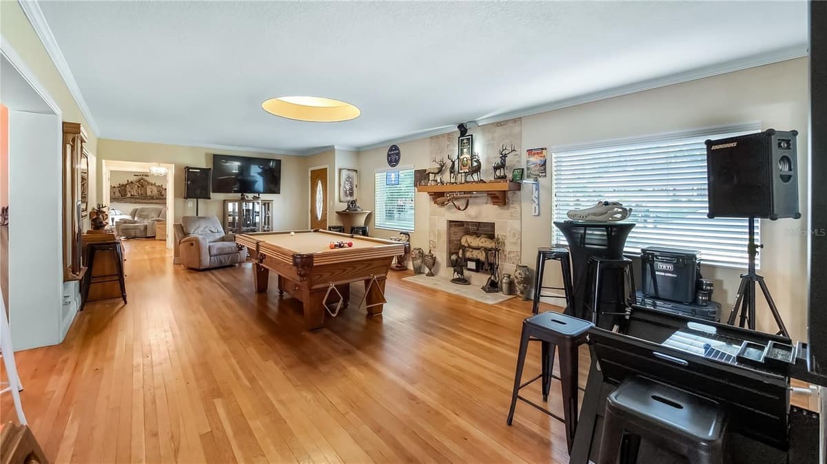 1241 LAKESHORE DRIVE — photo 18 of 65
