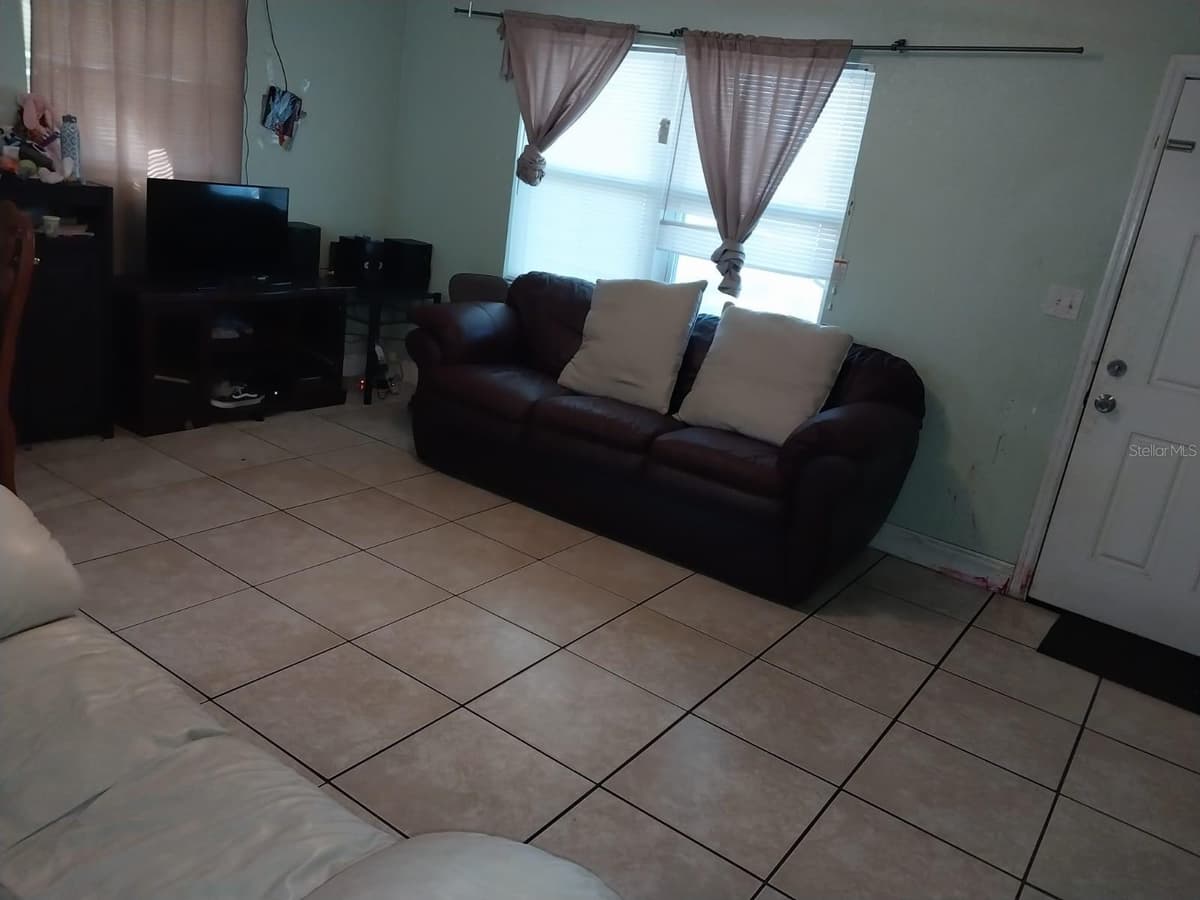 1520 HILL STREET — photo 16 of 19